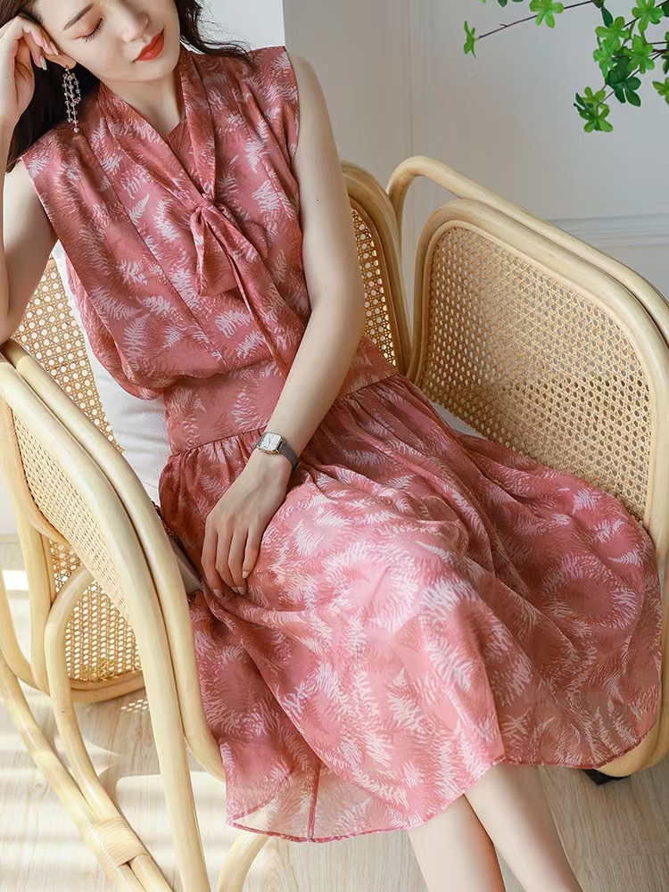 Beautiful Silk Occasion Sleeveless Silk Dress